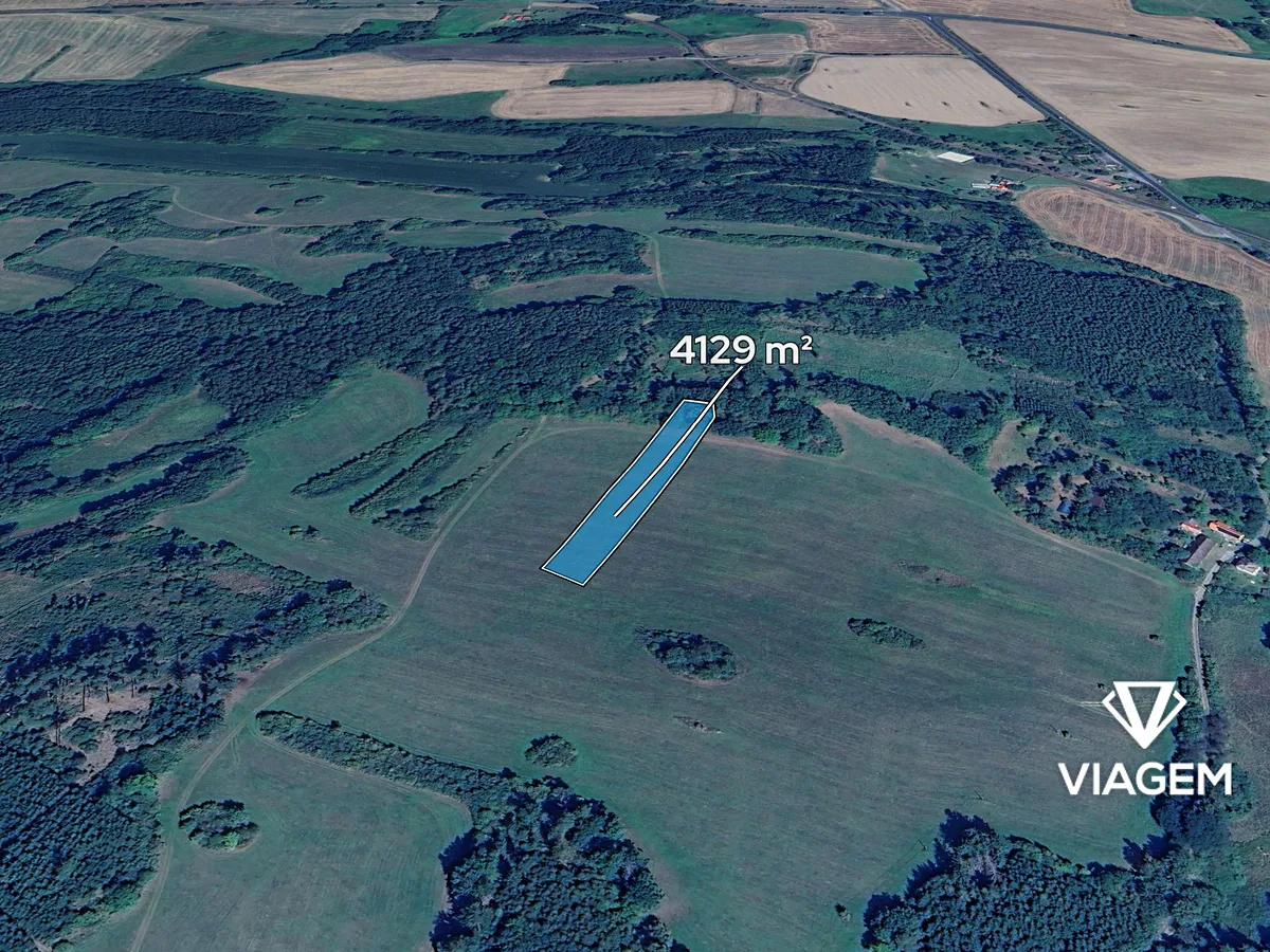 Prodej podílu 5/12 pole 1720 m²
